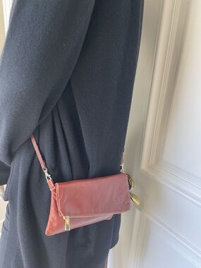Vera Pelle Made in Italy Brown Leather Foldover Crossbody Clutch Bag